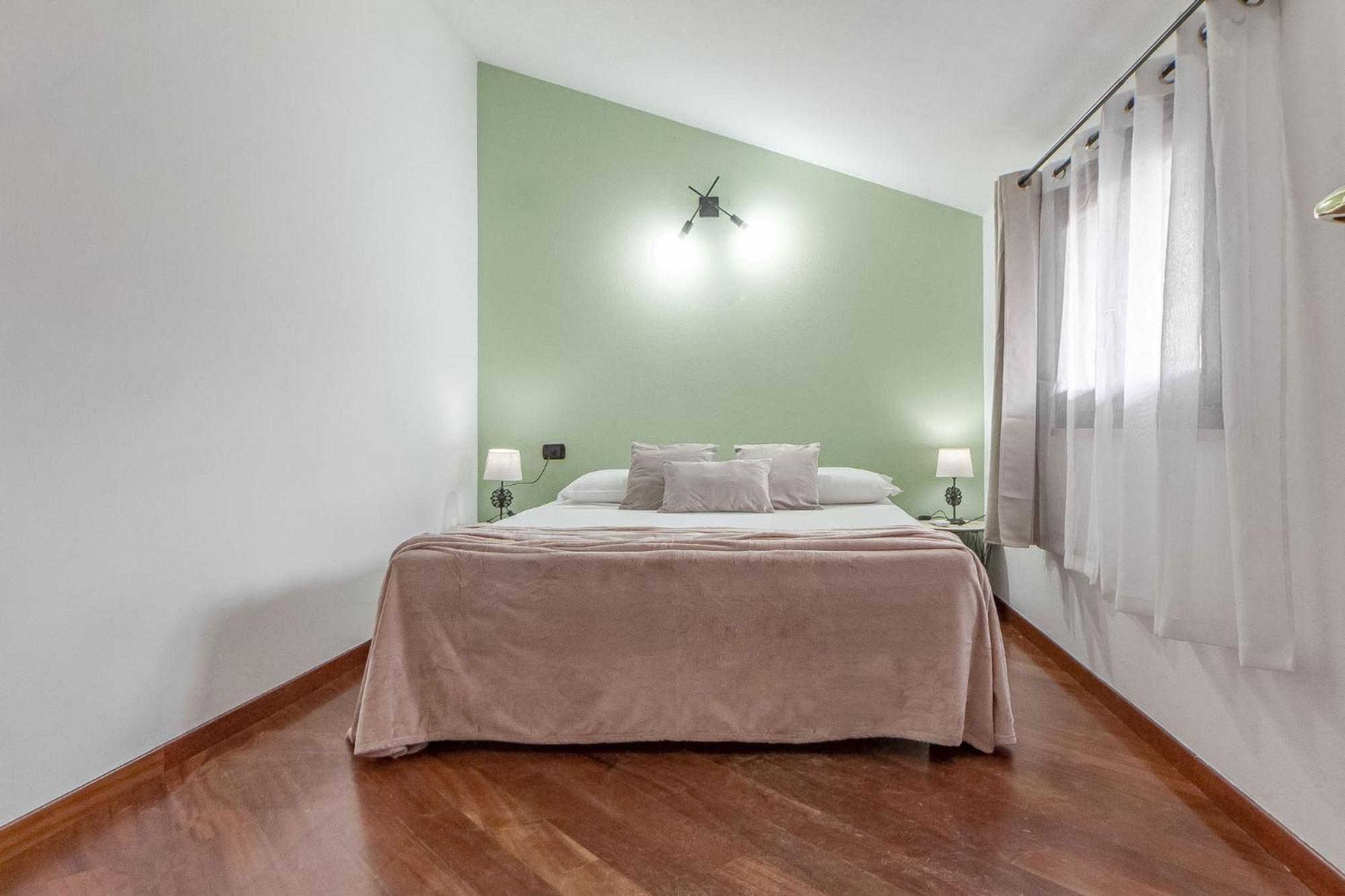 Exclusive Roth Apartments 사사리 외부 사진